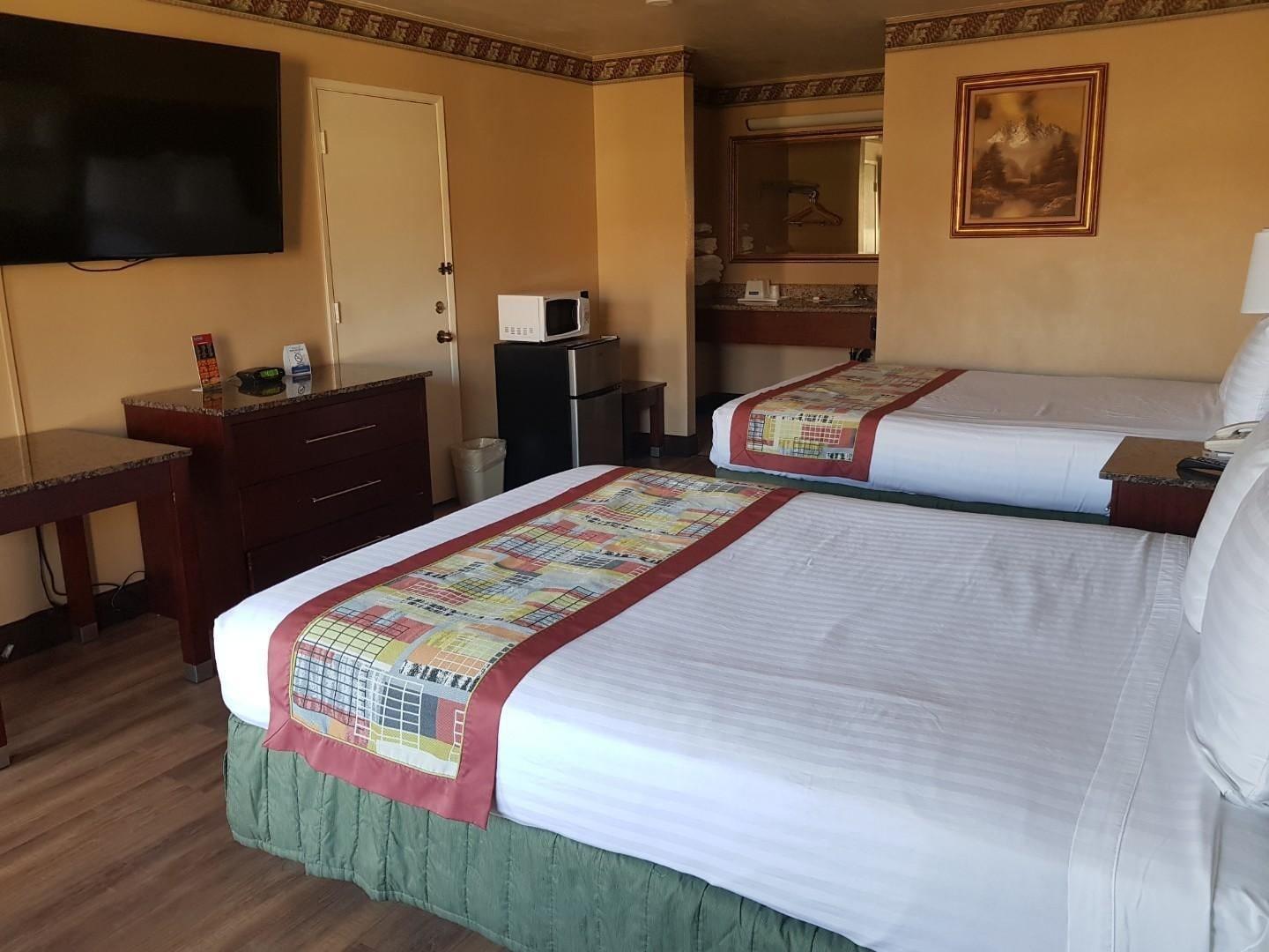 Travelodge By Wyndham Costa Mesa Newport Beach Hacienda Zewnętrze zdjęcie